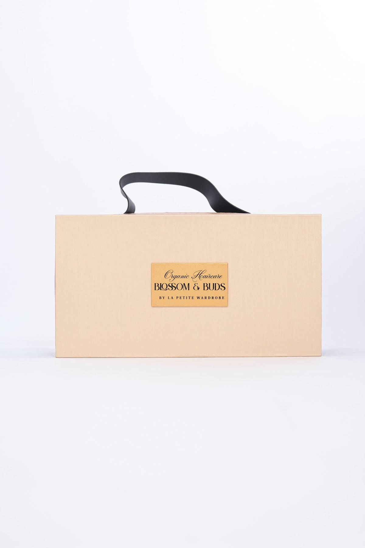Blossom & Buds Christmas gift set: SLS-free shampoo, conditioner and 572-bristle brush