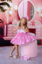Load image into Gallery viewer, La Petite Barbie
