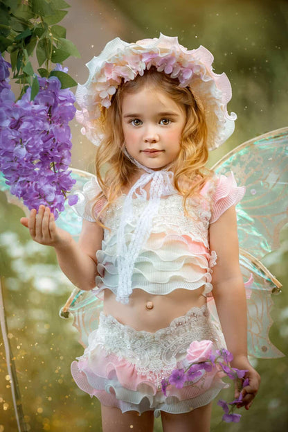 Flutter & Frills