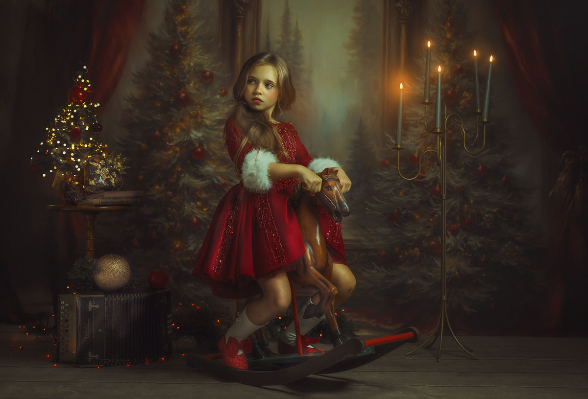 Scarlett Candlelight